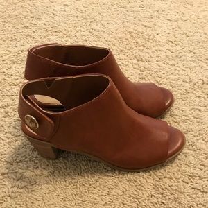 Lindsay Phillips Snap Booties